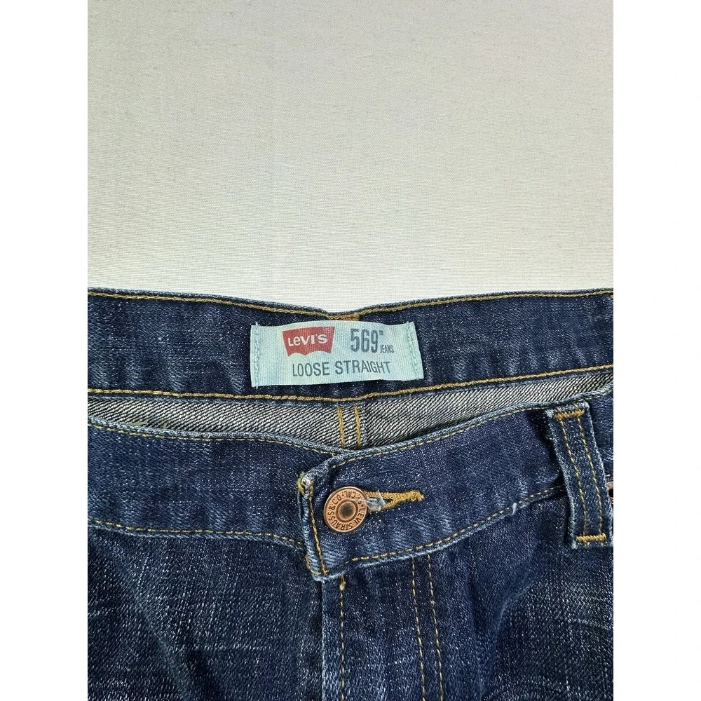 Levi 569 jeans W 40 L 32 ‎ color Blue denim loose relax straight leg pockets